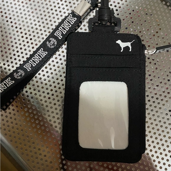 Victoria’s Secret Pink Black Crest ID Holder - Rare - Picture 2 of 2